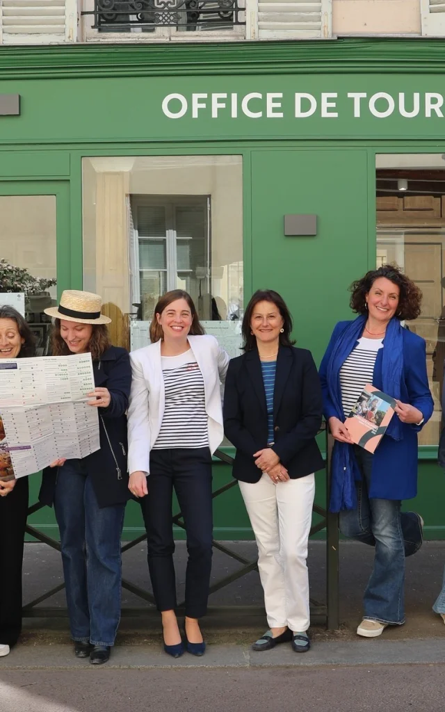 Saint Germain Boucles de Seine Tourist Office team
